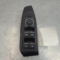 FORD RANGER 2022-2026 POWER WINDOW SWITCH RA, RH FRONT (MASTER SWITCH), W/ POWER