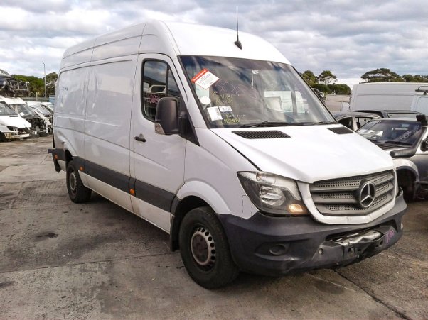 High quality used mercedes sprinter spare parts